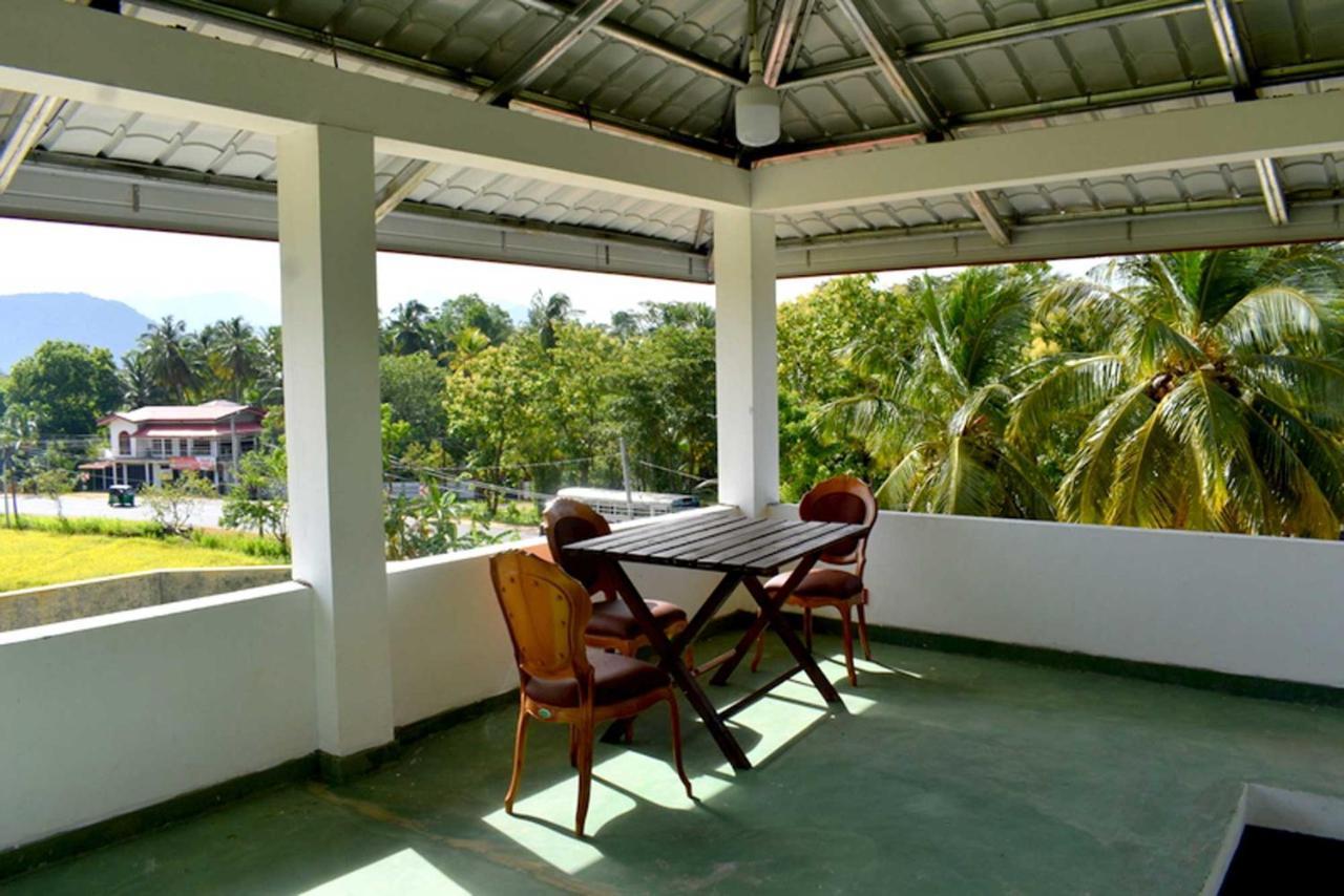 Green Heritage Holiday Resort Mahiyanganaya Bagian luar foto